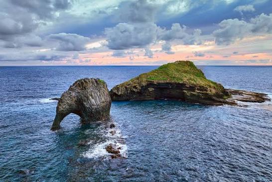 Elephant Rock Norfolk Island, from LocationScout